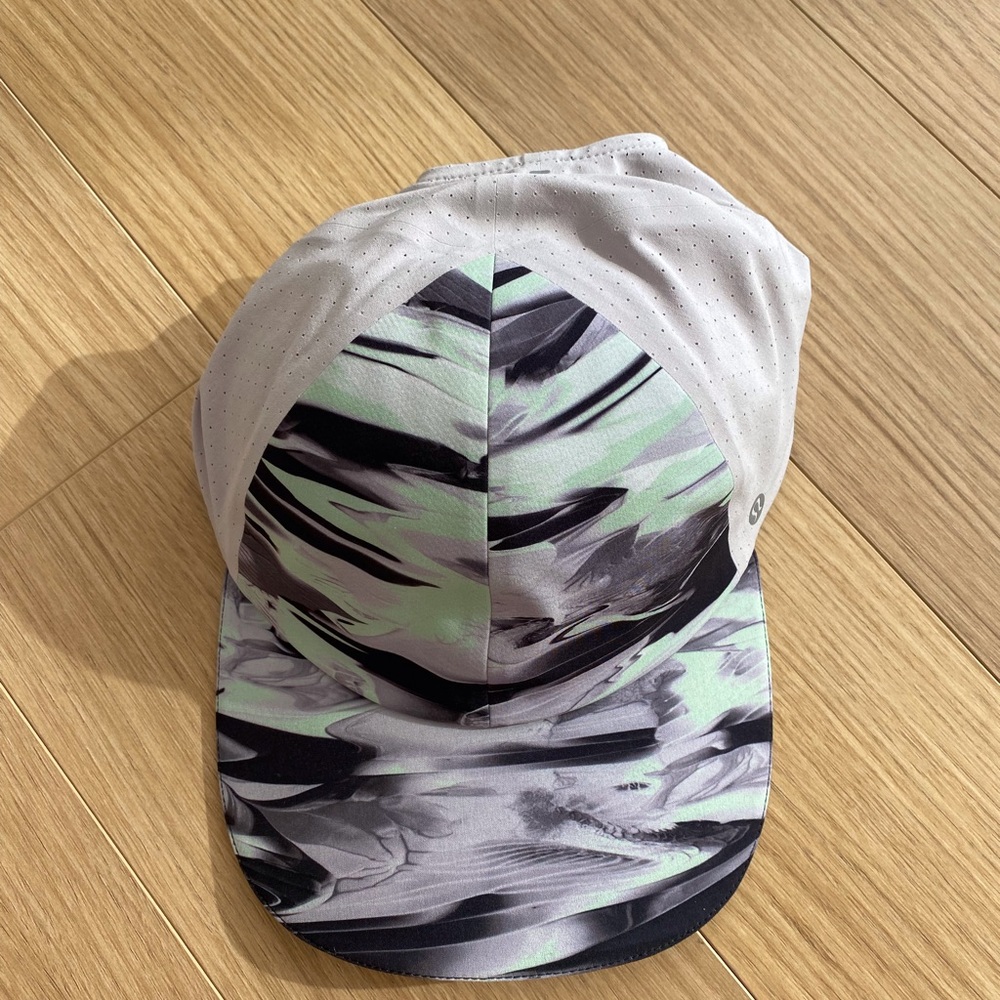 NEW Lululemon hat